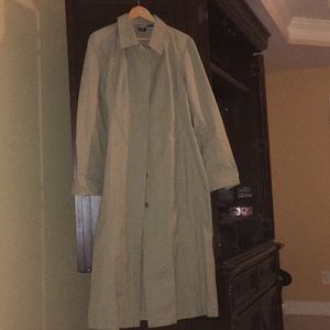 Gap trench coat
